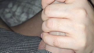 Step mom hand can&#039;t stop handjob step son of dick