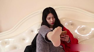 Foot mold photography 20-beautiful college students with various stockings and naked feet