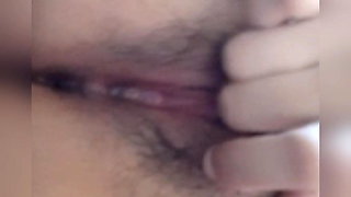 Wife Cumming While Fingering