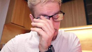 Nerdy Step Brother Can't Resist My Juicy Ass - Keokistar & Chriss Tenson Wild Fuck
