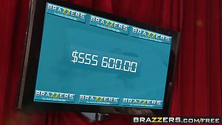 (Rachel Starr) uses her Big Tits to help use cash - brazzers