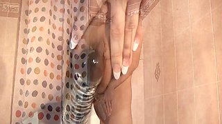 Watch Gabriela get her tight asshole drilled in HD while relaxing with a dildo
