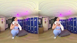 Ella Bella - Teasing The Trainer - PeepingThom