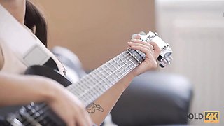 Old4k. senior guitar fellow shovels penis in romanian mademoiselles opening