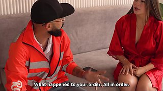 Busty latina babe with nice big ass fucks with a delivery guy