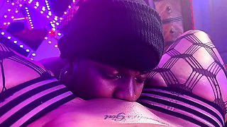 Black big ass MILF beauty mind-blowing sex video