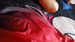 18-year-old college girl masturbates with her sex toy