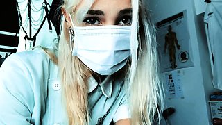 Blonde teen Sierras first erotic masturbation video