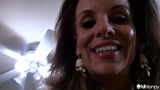 Solo Striptease By Curvy American Mature Penny - OLDNANNY