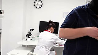 Ugly fat guy patient get blowjob from german female doctor