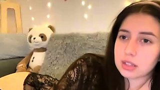 Close up MILF masturbation