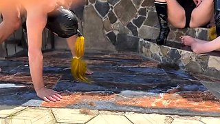 Meesteres Tirza - Female Domination Hair Cutting And