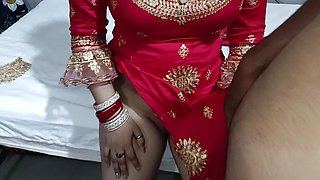 Most trending viral mms video of first night sex shooted by newly married.