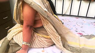 Hot Indian Wife Self Seducing Solo Sex