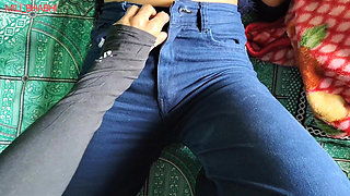 Bihar College Girl 18+ Sex Video, Hindi Audio Tution Teacher Fuck His Student and Teaching Reproduction