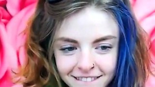 Emo 18-Year-Old With Tattoos Masturbates on Webcam