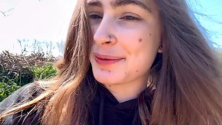 Minalfporn gives her Uber driver a blowjob before meeting her Tinder date