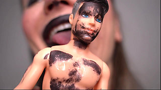 Gentle Giantess Sticky Kiss 4