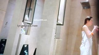 Voyeur Cam Catches Small tit Hairy Teen Nude At The Beach