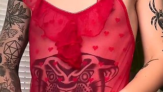 Close up MiLF getting it in the ass