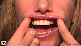 Mouth Lip Curling 4K