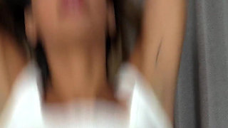 Mia Perriera - Sexy Exercising