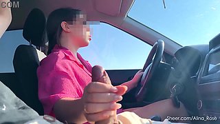 Risky Driving Handjob – Stroking Him While Steering