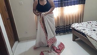 Tamil Hot Aunty Saree Striping 2 - Hindi Clear Audio