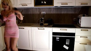 Leons TV featuring Petite Blonde's 18-25 scene