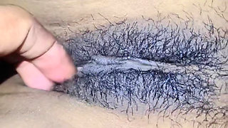 Drained water on the girl&#039;s pussy