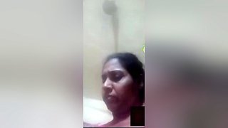 Today Exclusive-desi Aunty Shows Her Boobs And Pussy On Vc 2