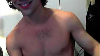 Hot Teen Records Himself While Cumming