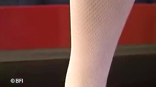 Xkiss - In The Stockings Of Moniek