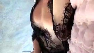 ChloeRydes wet and hot cam model