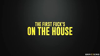 Jessie Lee, Payton Lee And Christian Castillo - The First Fucks On The House