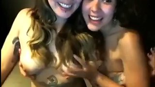 Cute Lesbian Couple Teasing: Stripchat Porn