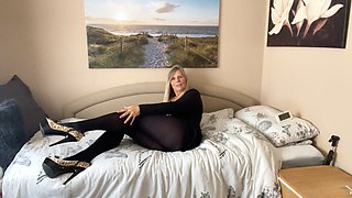 Nylon Und Heels Talk