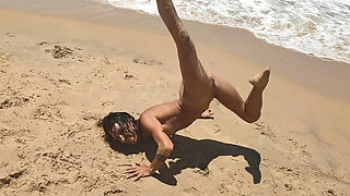 Magia Rosa Amateur Beach Fuck - Doggy Style Blowjob Outdoor Public Sex