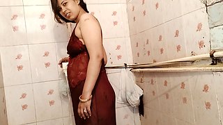 Newly Married Desi Bathroom Fucked