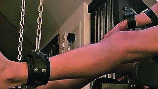 Monika Schmidt Hard Feed Tickling with Needle Weel Cordless Screwdriver