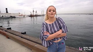 Cute blonde fucks with a stranger and makes him blowjob in the car