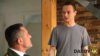 Daddy4k. thank him for his service