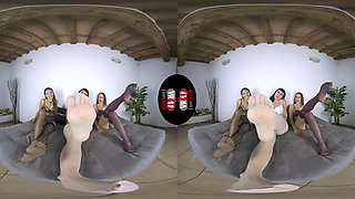 Sexy Babes Daphne, Gaia And Talia Mint Posing Their Curvy Bodies And Magnificent Feet In Vr