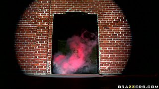 Brazzers Kombat With Krissy Lynn, Scott Nails - Brazzers