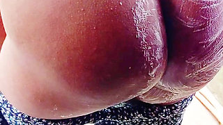Stepmom is bathing and after eating pussy and fucked.