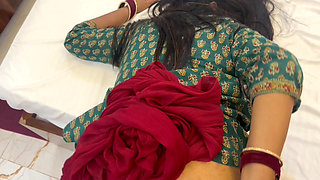 Indian Desi Village Bhabhi Seduced & Fucked (hindi Audio)