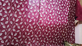 Beautiful bride in Banarasi saree had a lot of fun in the sex rom