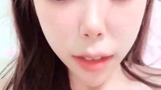 China Internet celebrity female anchor