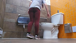 Piss Turns Me on