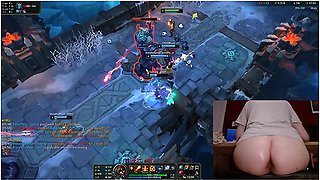 Gamer Girl And Deutsche Amateure - Fucking My Ass With A Banana Toy When Im Dead League Of Legends #18 Luna